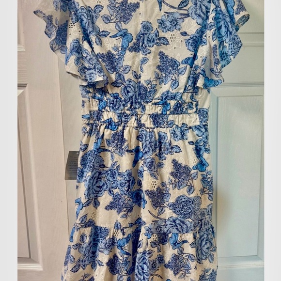 Eliza J Blue Cotton Eyelet Print Mini
Dress Flutter Short Sleeves Size 10
NWT - Picture 7 of 13